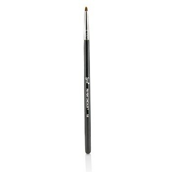 F68 Pin Point Concealer Brush